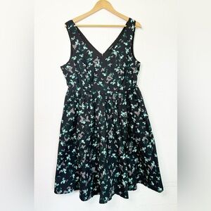 Torrid Black Butterfly V-neck‎ Sleeveless Dress with pockets Size 14